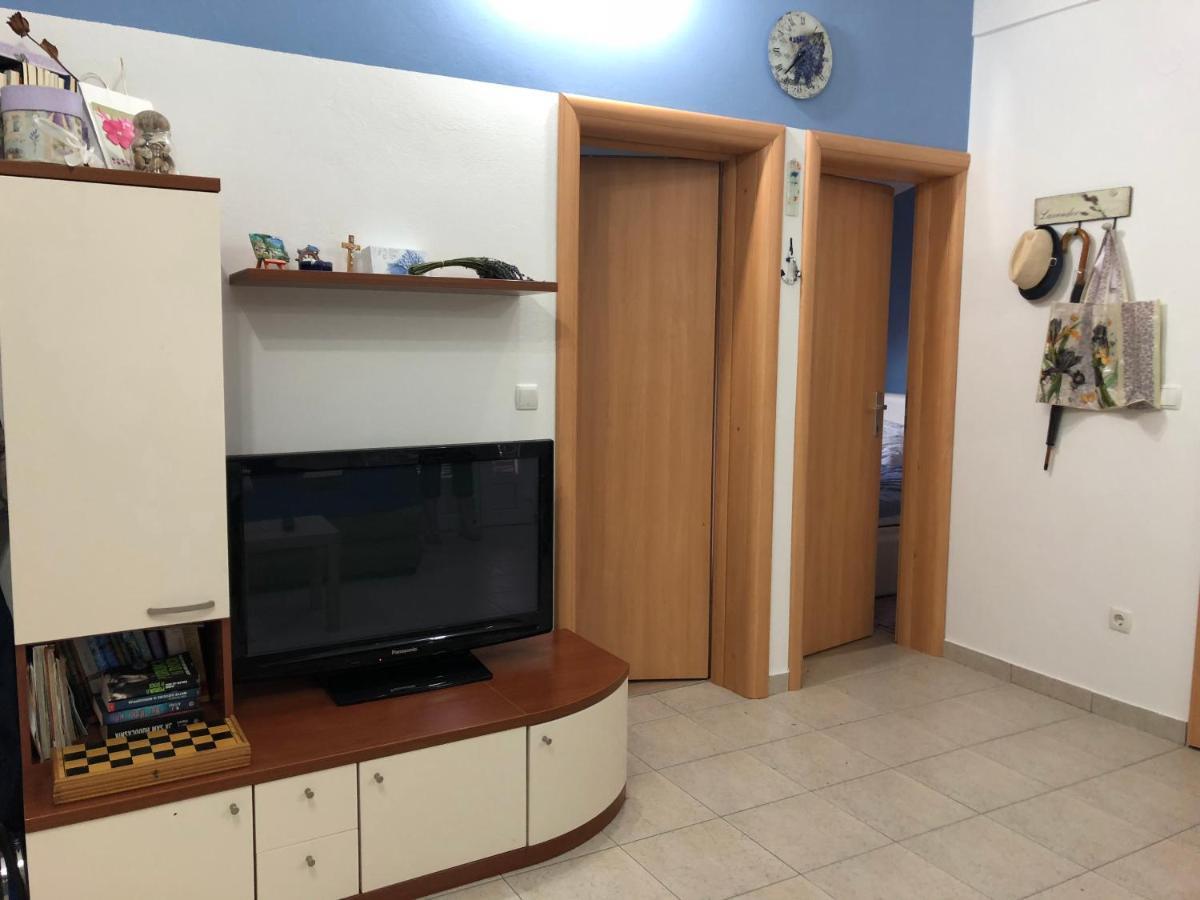 Apartman Luka Vir Apartment Exterior photo